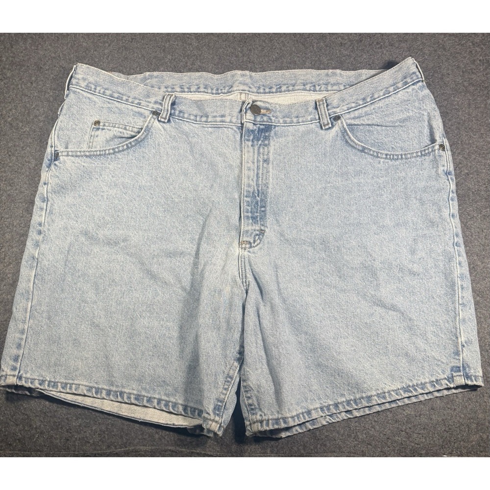 Vintage L.L. Bean Men's‎ Light Wash Denim Jean Shorts Size 46